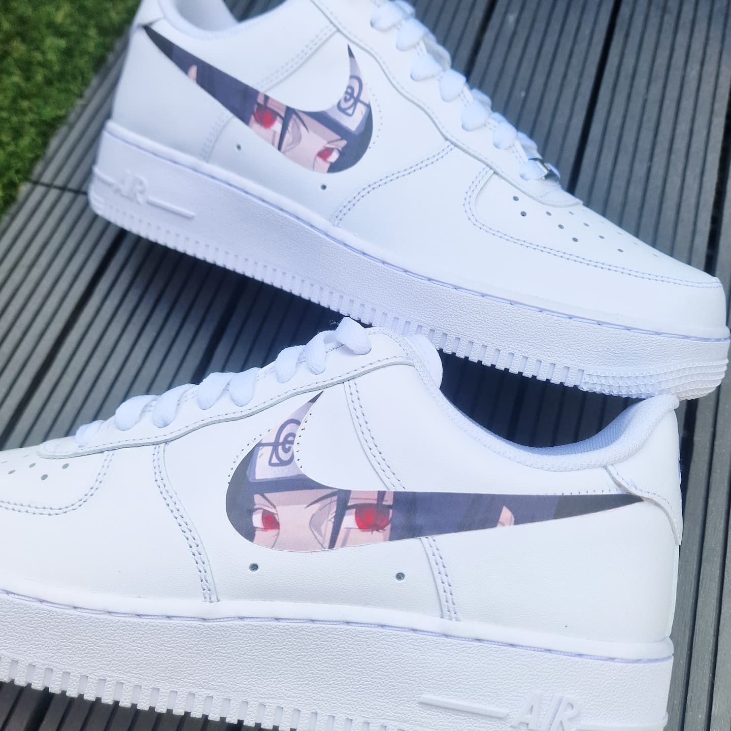 Air Force 1 "Itachi Zeichen"
