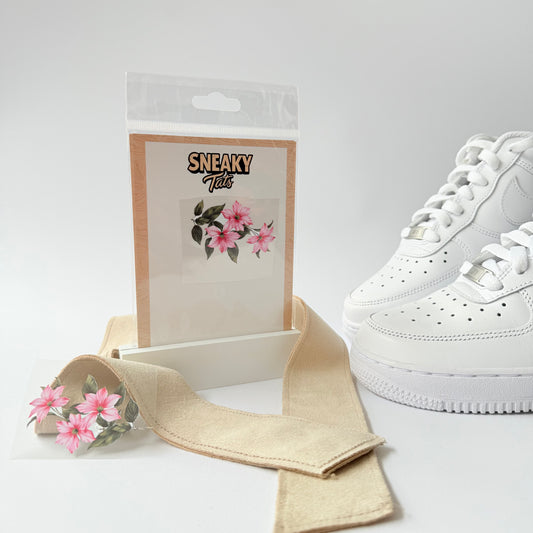 Sneakytats "Lilien 0016"
