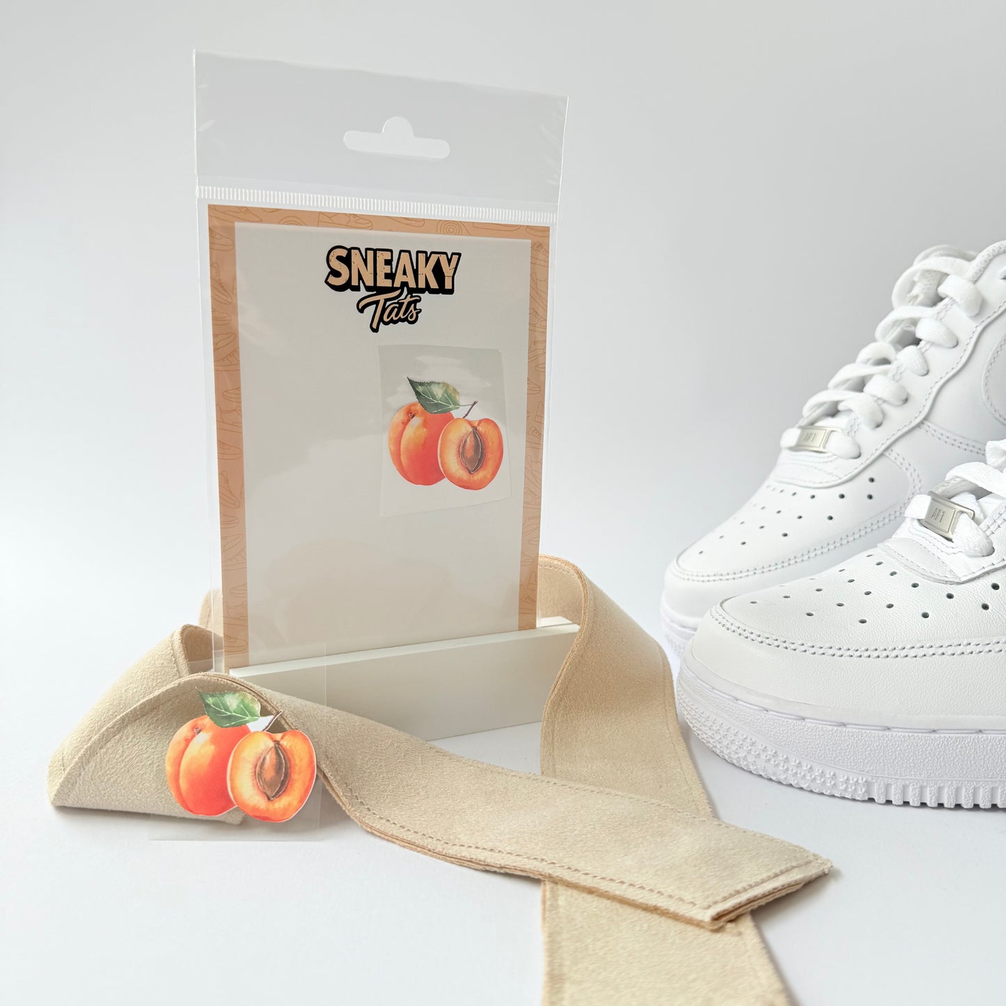 Sneakytats "Aprikose 0056"