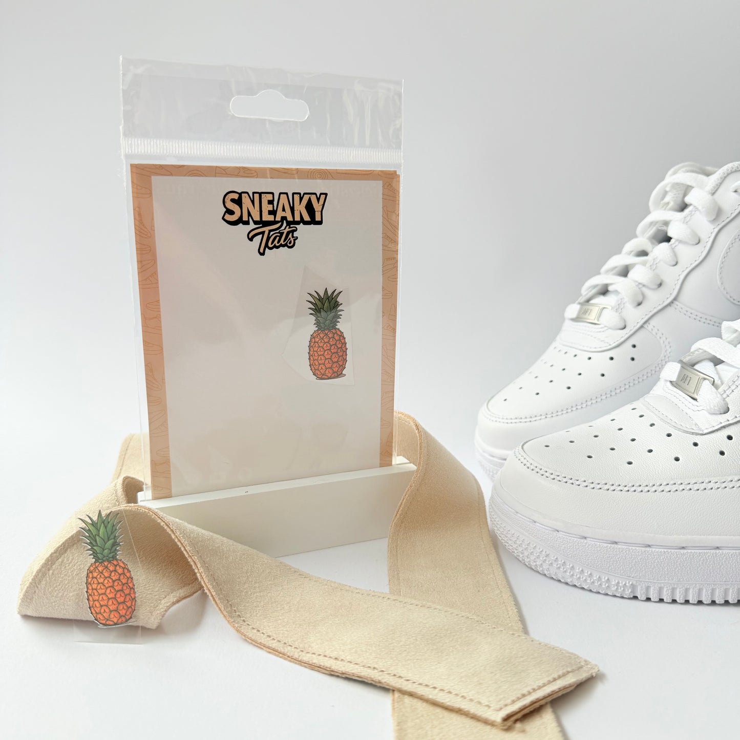 Sneakytats "Ananas 0153"