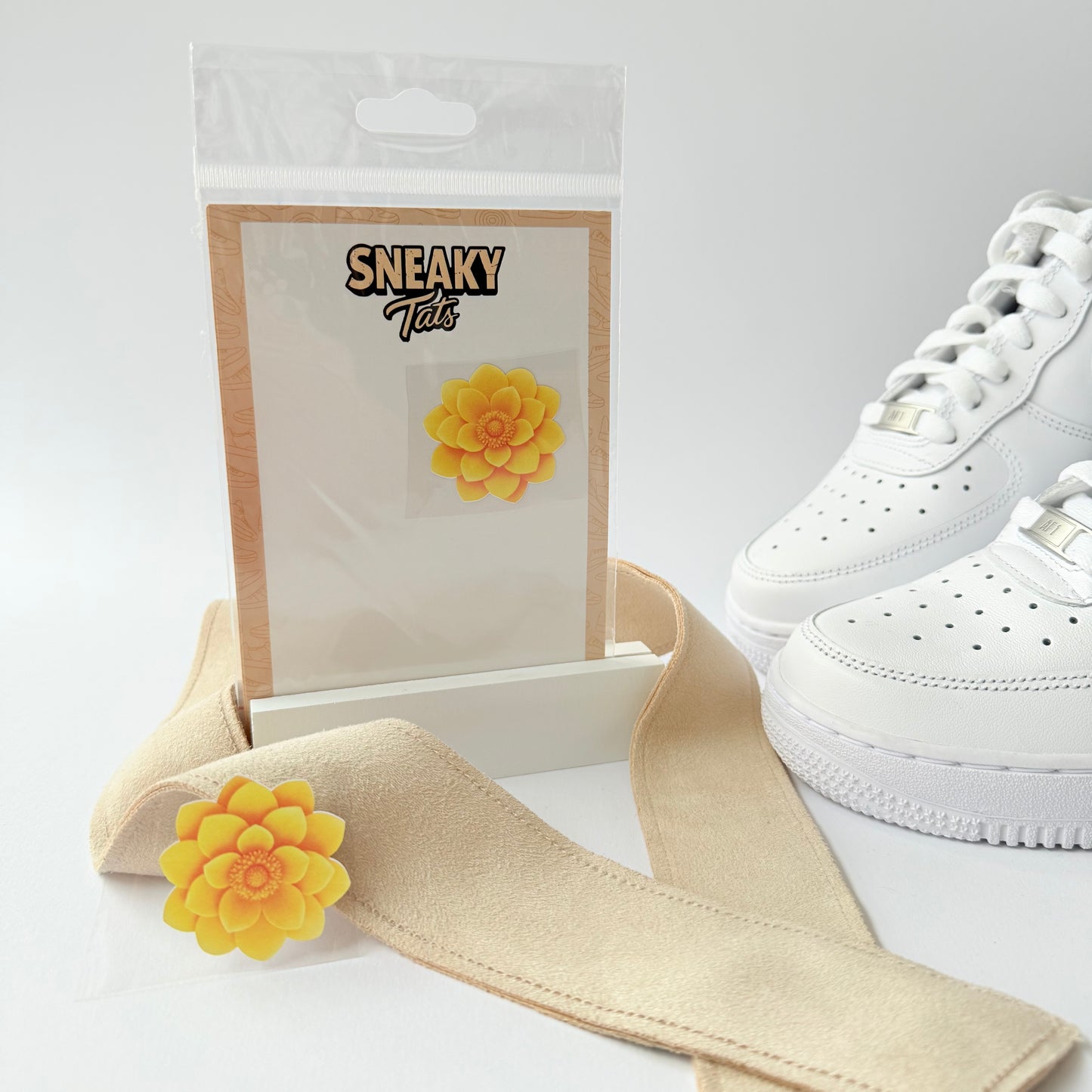 Sneakytats "Gelbe Rose 0174"