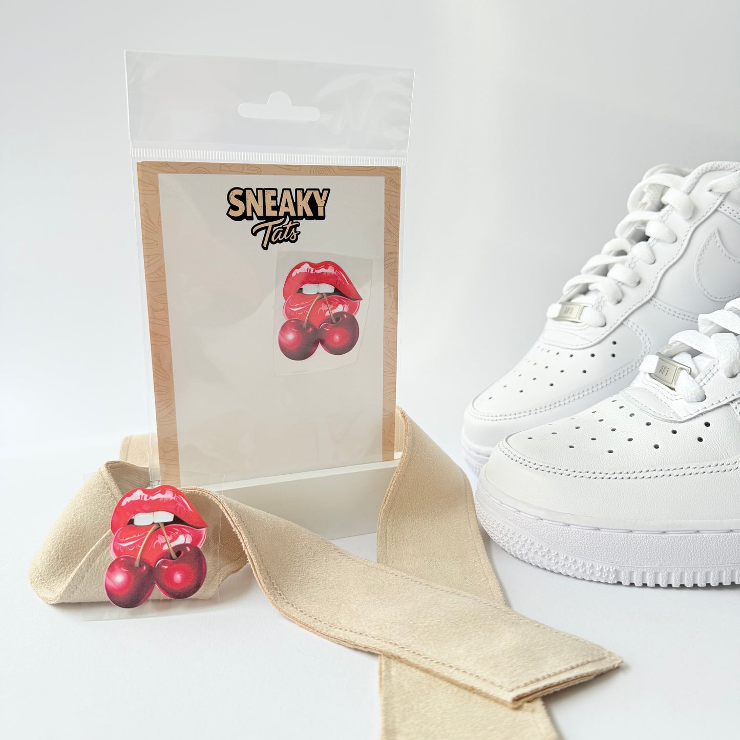 Sneakytats "Kirsch Lippen 0208"