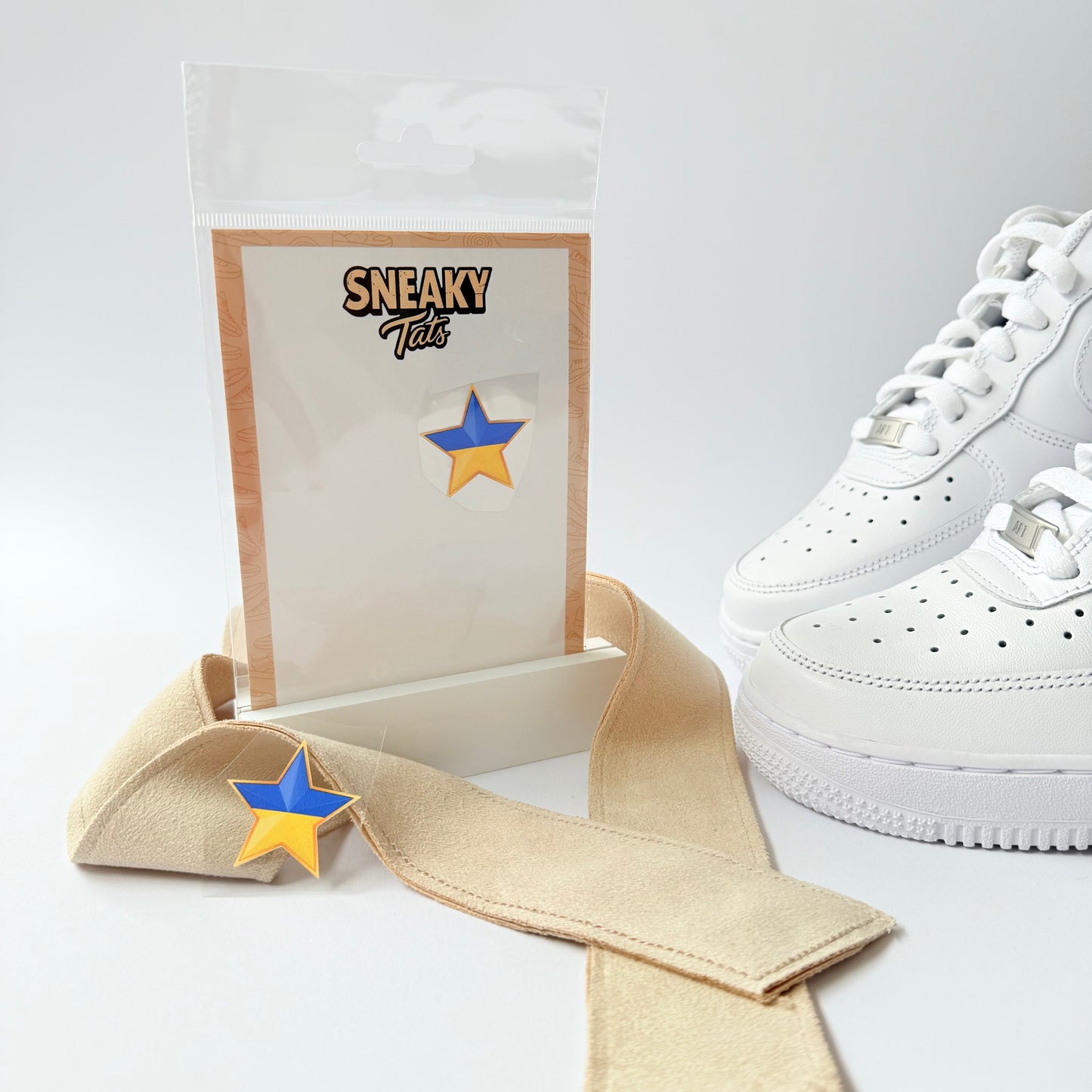 Sneakytats "Ukrine Stern 0306"