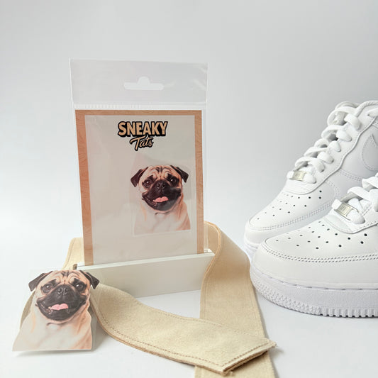 Sneakytats "Mops 0511"