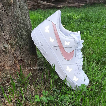 Air Force 1 "Reflective Schmetterlinge pink"