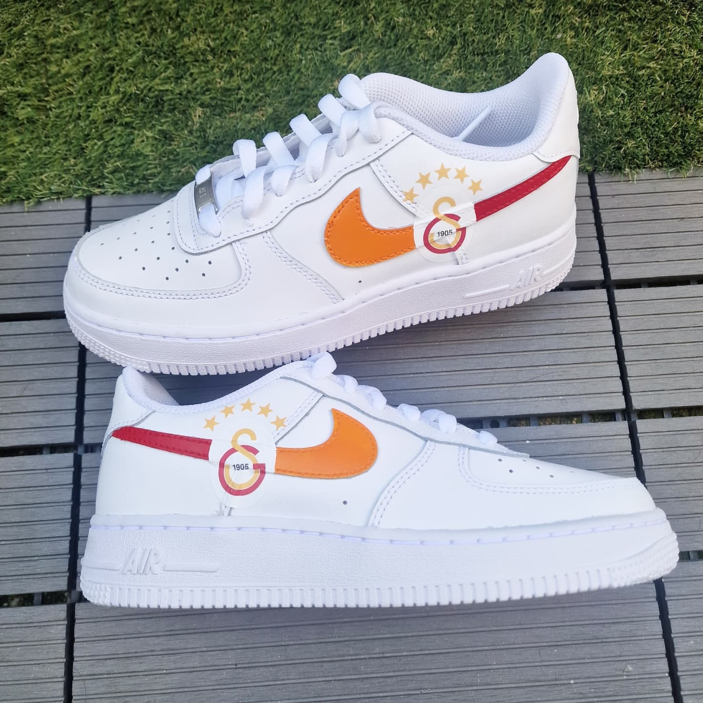 Air Force 1 "Big Galatasaray"